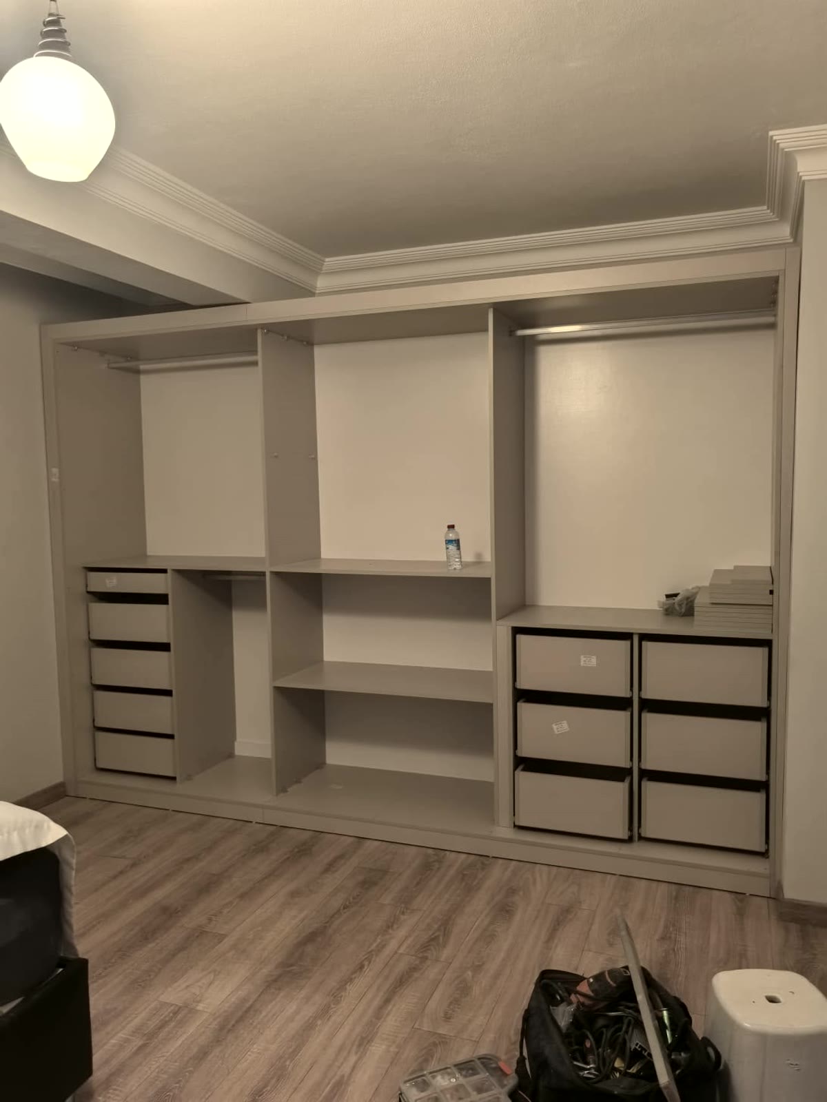 Özel ölçü dolabın teslim edilmiş görünümü
